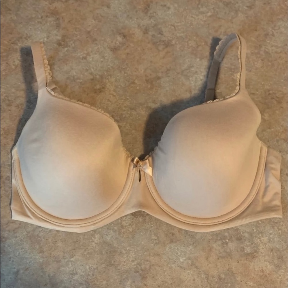 Victoria Secret Body Lined Demi Bra